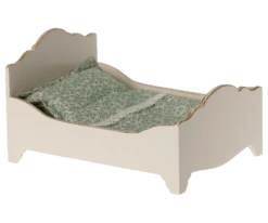 Maileg Wooden Bed -Toy Shop 11 2003 00 3 900x750 resize fill