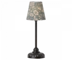 Maileg Vintage Mouse Lamp -Toy Shop 11 2123 02 2 900x750 resize fill 2000x png