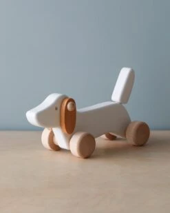 Wooden Dachshund Puppy -Toy Shop 2J2A1540 2