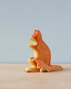 Handmade Holzwald Kangaroo With Baby -Toy Shop 2J2A3075