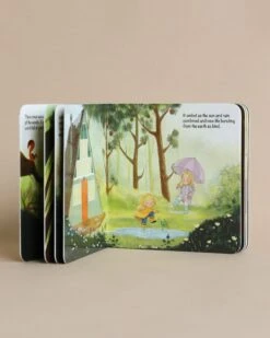 The Happy A-Frame In The Woods Book -Toy Shop 2J2A3688 2 116b65f1 66d8 4e92 bfa6 5239936e3441