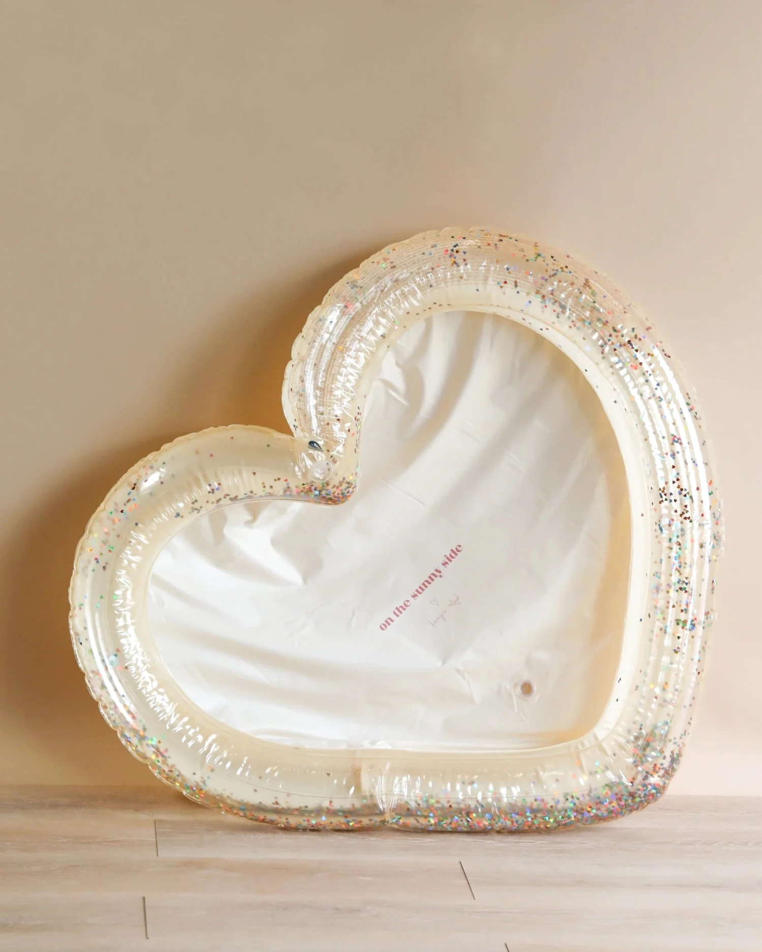 Konges Sløjd Inflatable Heart Pool 2 Konges Sløjd Inflatable Heart Pool - Image 2