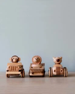 Wooden Animal Pull-Back Car -Toy Shop 2J2A5875