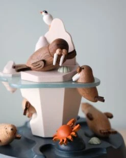 Wooden Arctic Music Box 11 Wooden Arctic Music Box -Toy Shop 2J2A5901