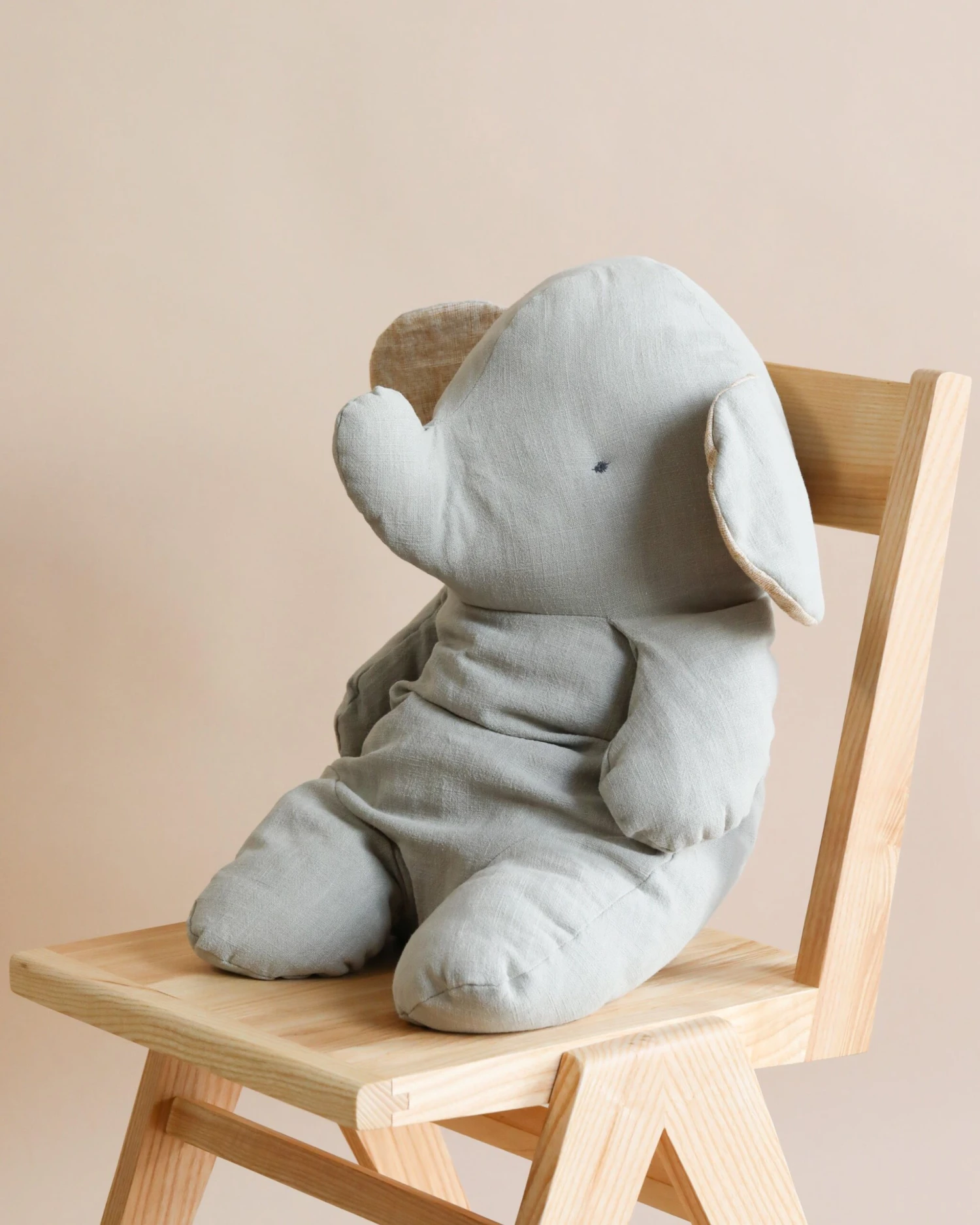 Maileg Big Grey Elephant 2 Maileg Big Grey Elephant - Image 2