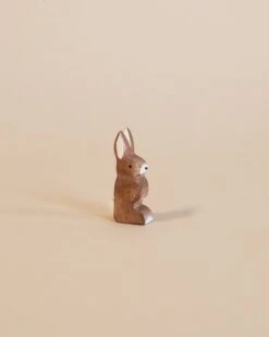Ostheimer Rabbit - Ears Up -Toy Shop 2J2A7450