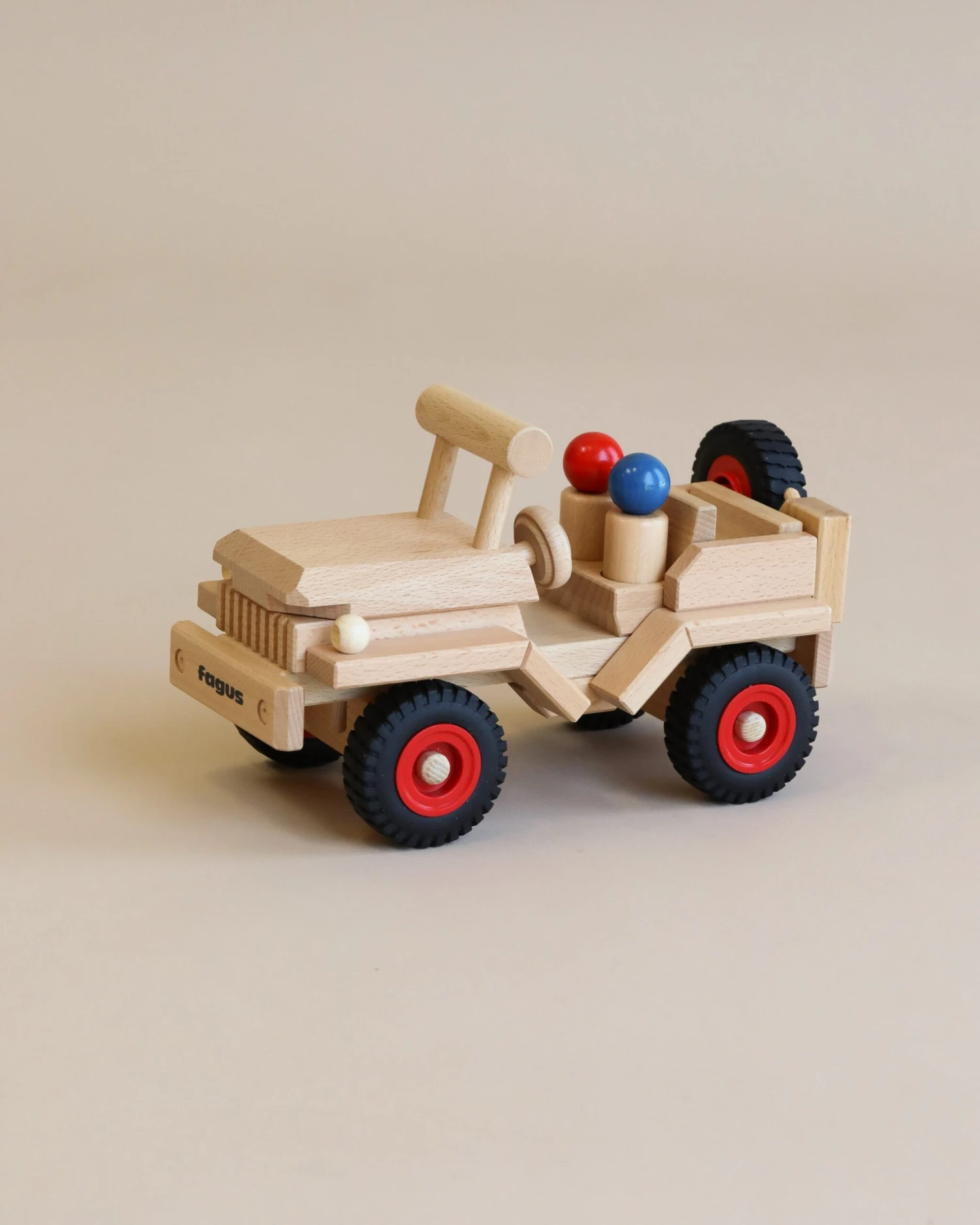 Fagus Wooden Jeep 1 Fagus Wooden Jeep