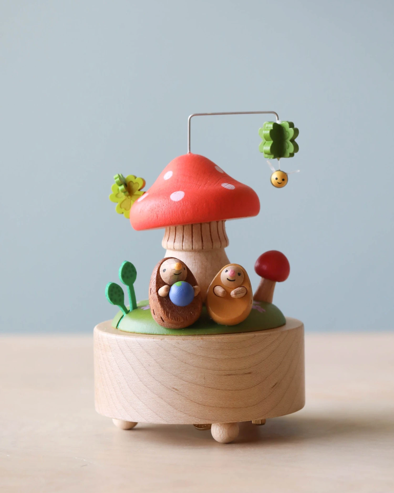Mini Wooden Mushroom & Hedgehogs Music Box 2 Mini Wooden Mushroom & Hedgehogs Music Box - Image 2