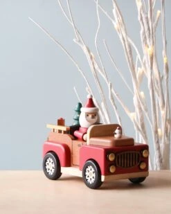 Santa-mobile Music Box -Toy Shop 2J2A9202