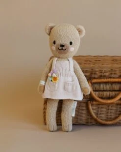 Cuddle + Kind The Honey Bear -Toy Shop 2J2A9350 2