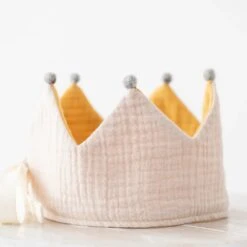 Reversible Crown -Toy Shop 55253a2e73aef6ac2e7832986c23527e26ddfc9f0f112696b4dddd49682d1508 jpeg