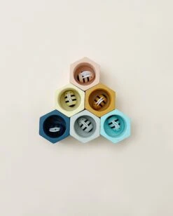 Plan Toys Beehive Sorting Set 15 Plan Toys Beehive Sorting Set -Toy Shop 5E01C322 6AF4 41C2 B59D 957F09D32645