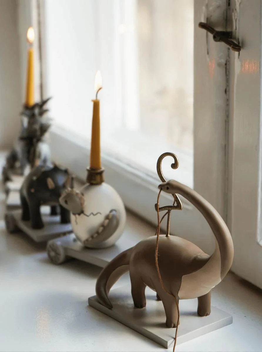 Konges Sløjd Dinosaur Birthday Train With Beeswax Candles 2 Konges Sløjd Dinosaur Birthday Train With Beeswax Candles - Image 2