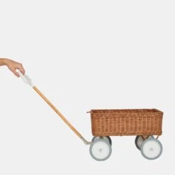 Olli Ella Rattan Wonder Wagon -Toy Shop OlliElla WonderWagon Natural 04 WEB 800x ee7f77d3 f61c 4177 89d1 e9c083adb2c7