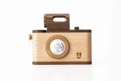 Father’s Factory | Vintage Style Wooden Toy Camera -Toy Shop ProductPage Toy ProductImage 35MM Vin Product3 2048x2048 48aac1cb e002 479c b226 b478e821df48