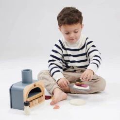 Tender Leaf Toys Wooden Make Me A Pizza Set 7 Tender Leaf Toys Wooden Make Me A Pizza Set -Toy Shop TL8244 make me a pizza 4 1296x jpg