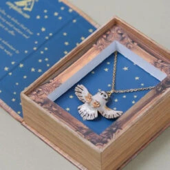 Barn Owl Necklace -Toy Shop b13800c42d7a17c5ad4b66d0696062227146e7b554409f3606b7f259fdb3f6ac jpeg