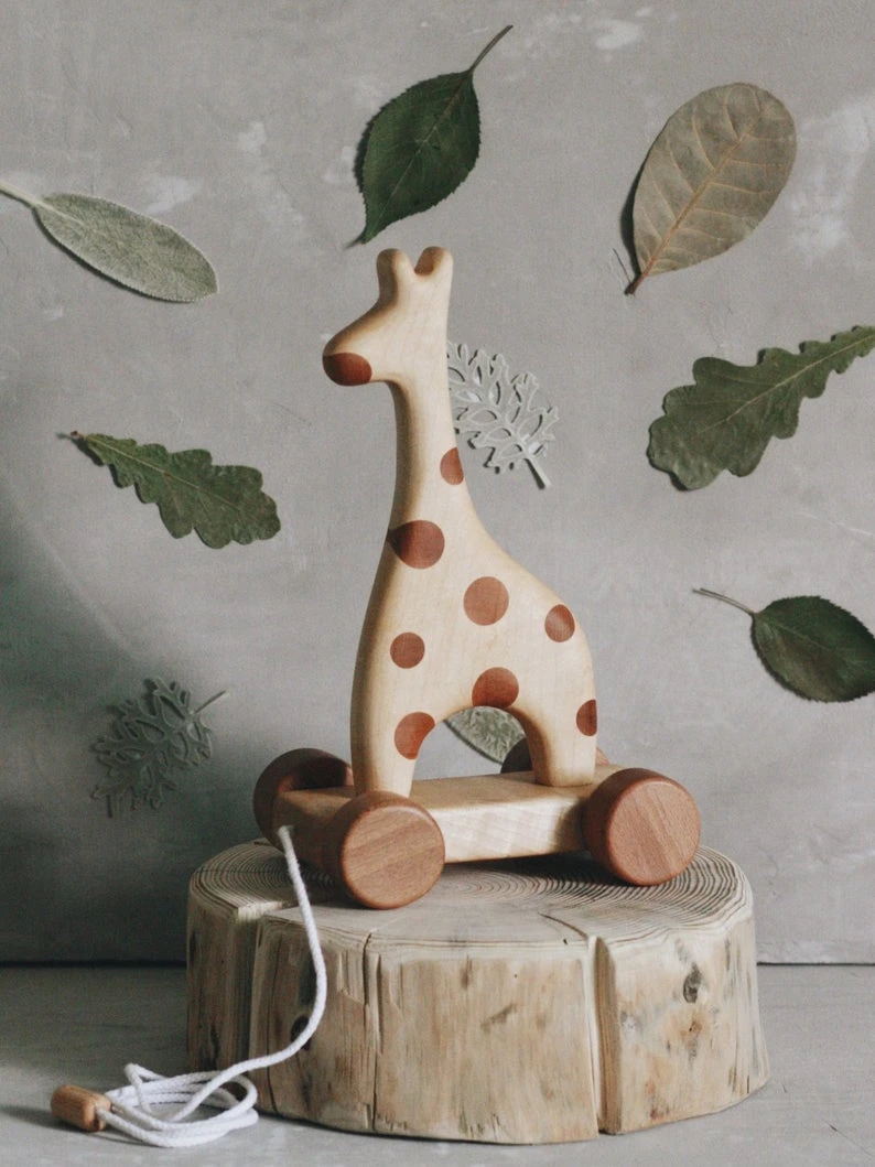 Handmade Wooden Giraffe Pull Toy 3 Handmade Wooden Giraffe Pull Toy - Image 3