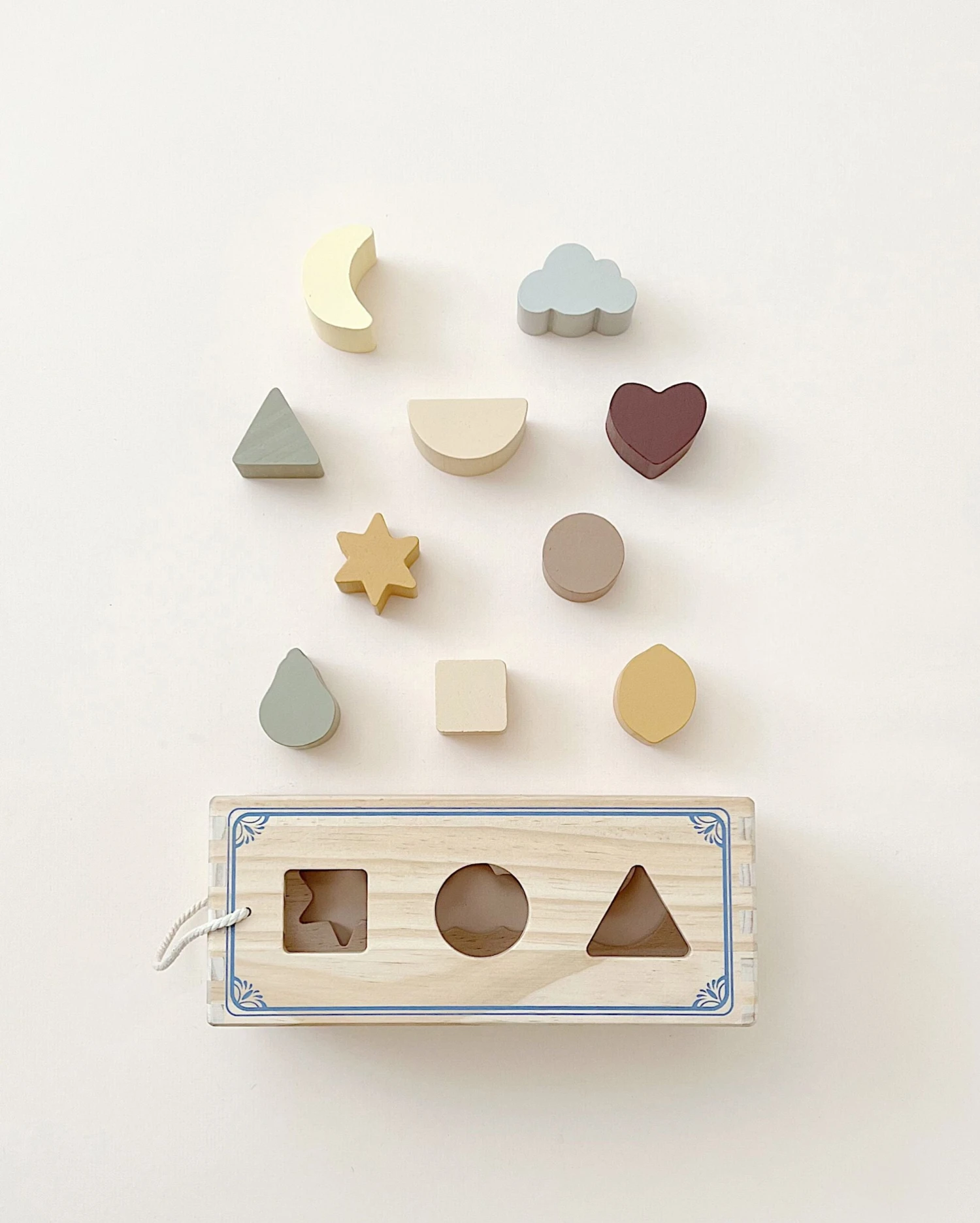 Konges Sløjd Wooden Shape Sorter 3 Konges Sløjd Wooden Shape Sorter - Image 3