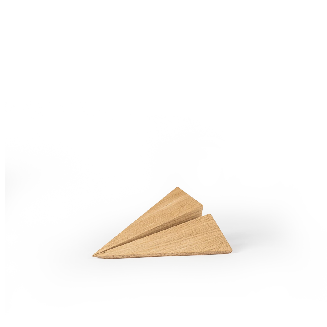 Boyhood Maveric, Small Oak 2 Boyhood Maveric, Small Oak - Image 2